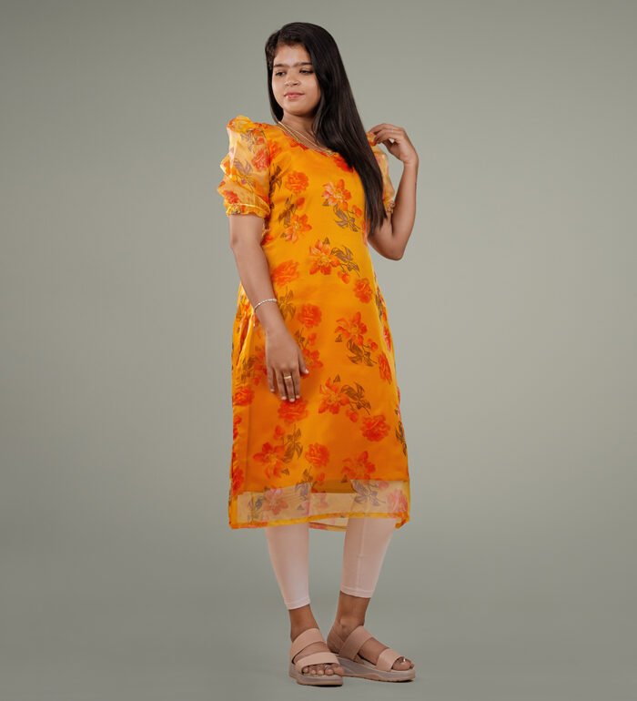 Keya - Side Slit Kurti | The Dyem Collections